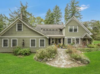 209 Hardscrabble Road