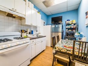 85-05 Jamaica Avenue, Woodhaven NY 11421