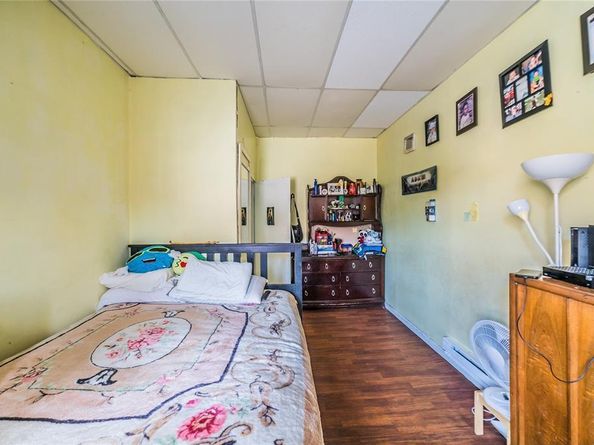 85-05 Jamaica Avenue, Woodhaven NY 11421