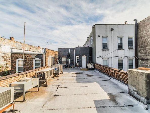 85-05 Jamaica Avenue, Woodhaven NY 11421
