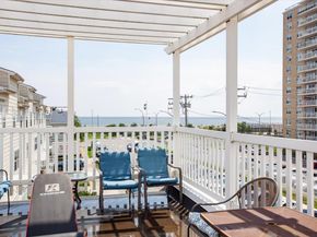73-19 Arverne Mews Drive, Arverne NY 11692