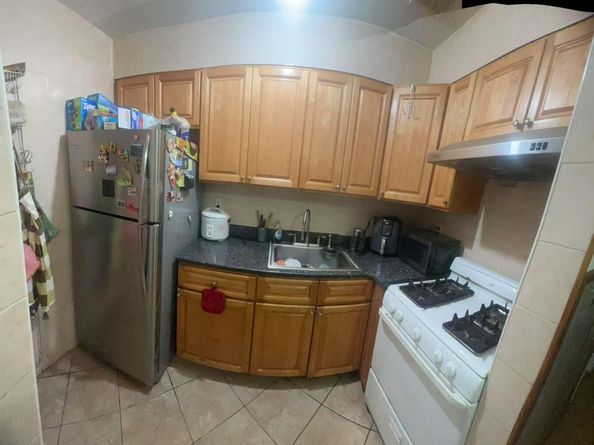 2746B Creston Avenue, Bronx NY 10468