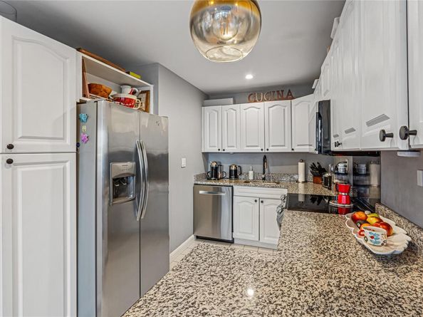 162-40 9th Avenue 3B, Beechhurst NY 11357