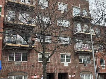 37-45 108th St