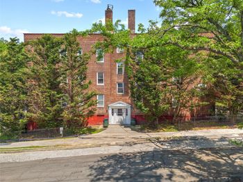 47 Point Street