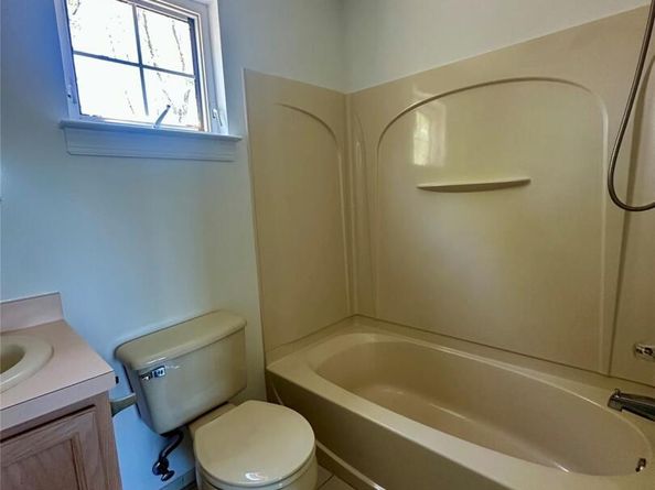 1403 Pebble Beach Path, Riverhead NY 11901