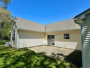 1403 Pebble Beach Path, Riverhead NY 11901
