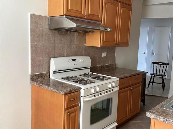 84-20 51 Avenue 5L, Elmhurst NY 11373