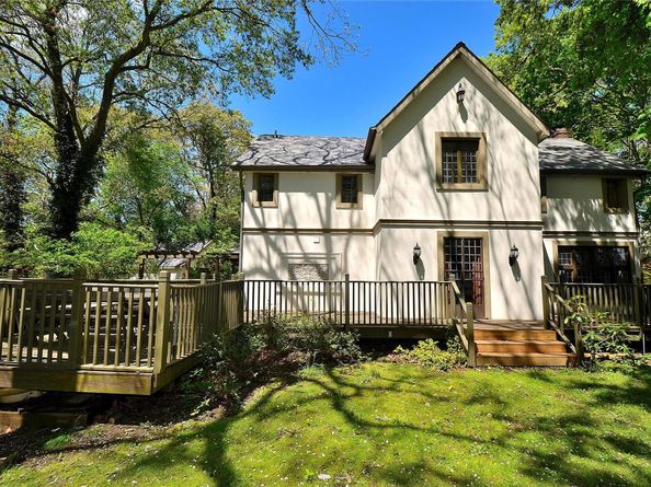 85 Dix Hills Road, Huntington NY 11743