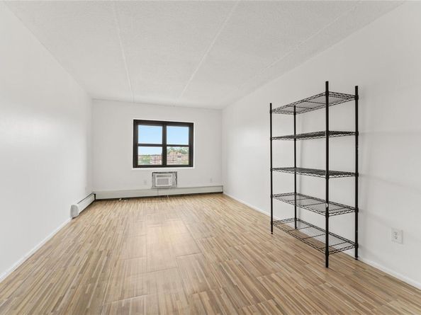 145 Valentine Lane 8D, Yonkers NY 10705