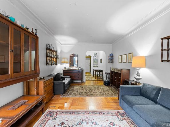 3000 Valentine Avenue 1D, Bronx NY 10458