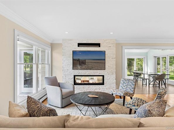 2360 Marlene Lane, Mattituck NY 11952