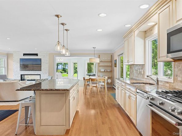 2360 Marlene Lane, Mattituck NY 11952