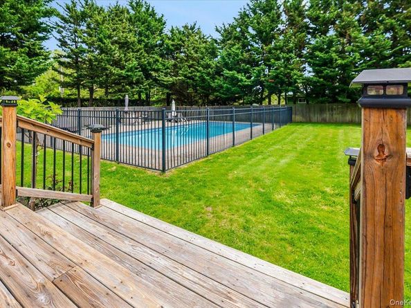 4200 Rocky Point Road, East Marion NY 11939