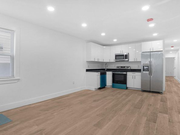3964 Duryea Ave, Bronx NY 10466