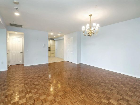 100 Harbor View Drive 515, Port Washington NY 11050