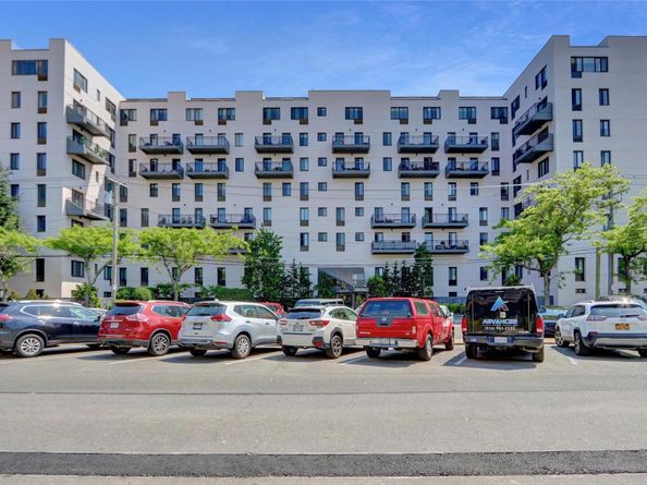 100 W Broadway 6Q, Long Beach NY 11561