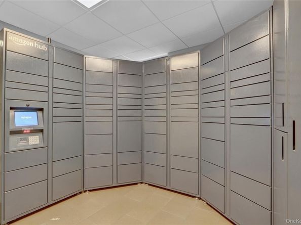 100 W Broadway 6Q, Long Beach NY 11561