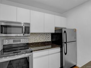 100 W Broadway 6Q, Long Beach NY 11561