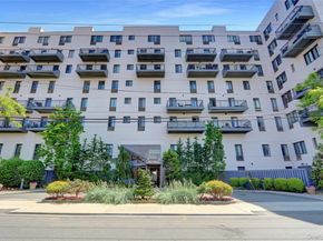 100 W Broadway 6Q, Long Beach NY 11561