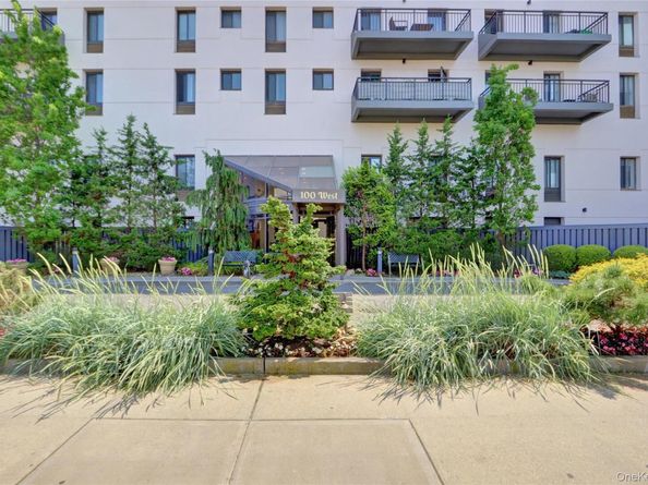 100 W Broadway 6Q, Long Beach NY 11561