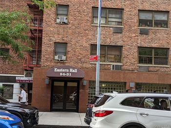 94-31 59 Ave