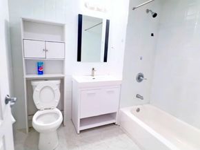 70-26 Queens Boulevard 10B, Woodside NY 11377