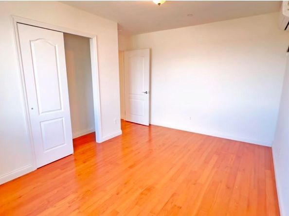 70-26 Queens Boulevard 10B, Woodside NY 11377