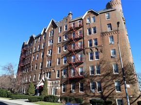 83-55 Lefferts Boulevard 1E, Kew Gardens NY 11415