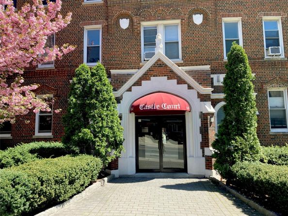 83-55 Lefferts Boulevard 1E, Kew Gardens NY 11415