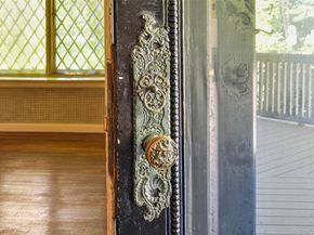 69 Desmond Avenue, Bronxville NY 10708