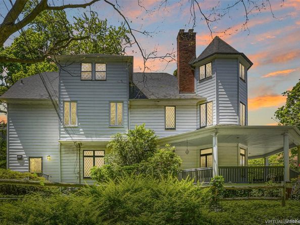 69 Desmond Avenue, Bronxville NY 10708