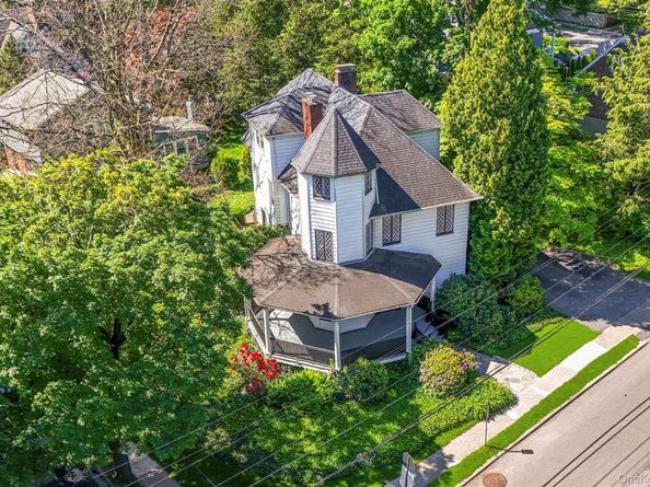 69 Desmond Avenue, Bronxville NY 10708