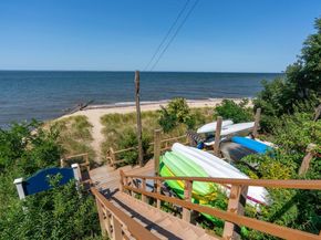 36 West Street, Northport NY 11768