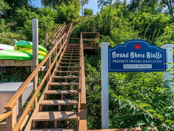 36 West Street, Northport NY 11768