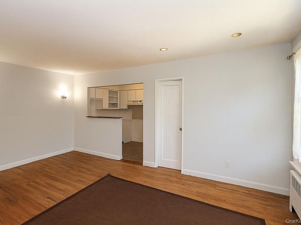 10 Glen Keith Road U, Glen Cove NY 11542