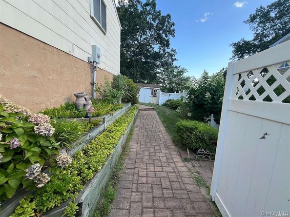 46 Oceanview Avenue, Farmingville NY 11738