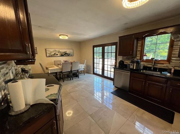 46 Oceanview Avenue, Farmingville NY 11738