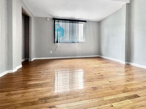 320 E 235th Street, Bronx NY 10470