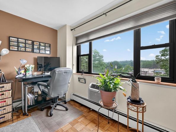 505 Central Avenue 408, White Plains NY 10606