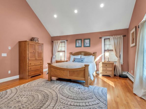 234 S Pershing Avenue, Bethpage NY 11714