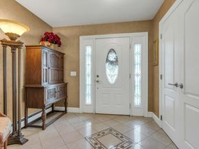 234 S Pershing Avenue, Bethpage NY 11714