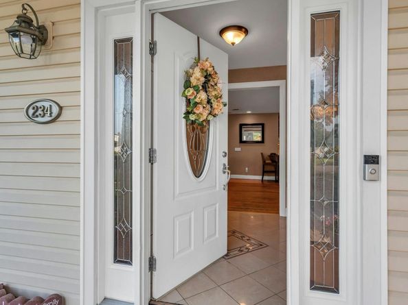 234 S Pershing Avenue, Bethpage NY 11714