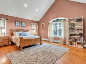 234 S Pershing Avenue, Bethpage NY 11714