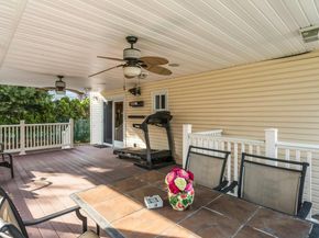 234 S Pershing Avenue, Bethpage NY 11714