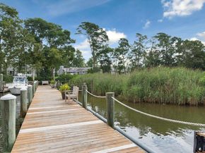 279 Dockside Court, Moriches NY 11955