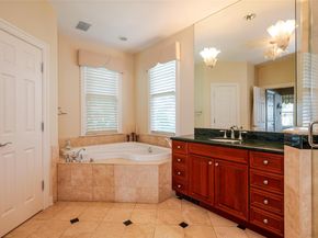 38 Pembroke Drive, Glen Cove NY 11542