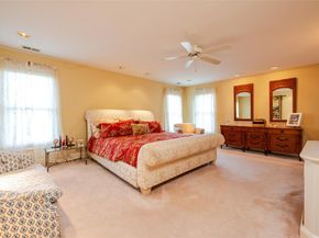 38 Pembroke Drive, Glen Cove NY 11542