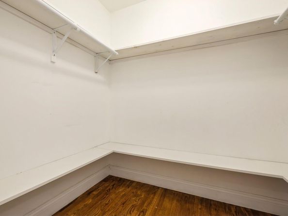 413 Robyn Place, East Meadow NY 11554