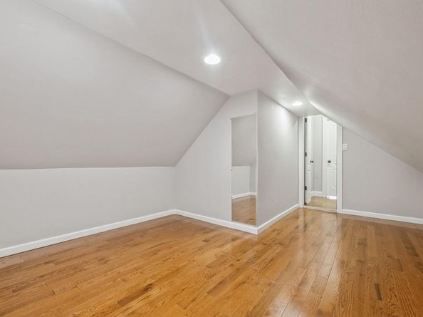 413 Robyn Place, East Meadow NY 11554
